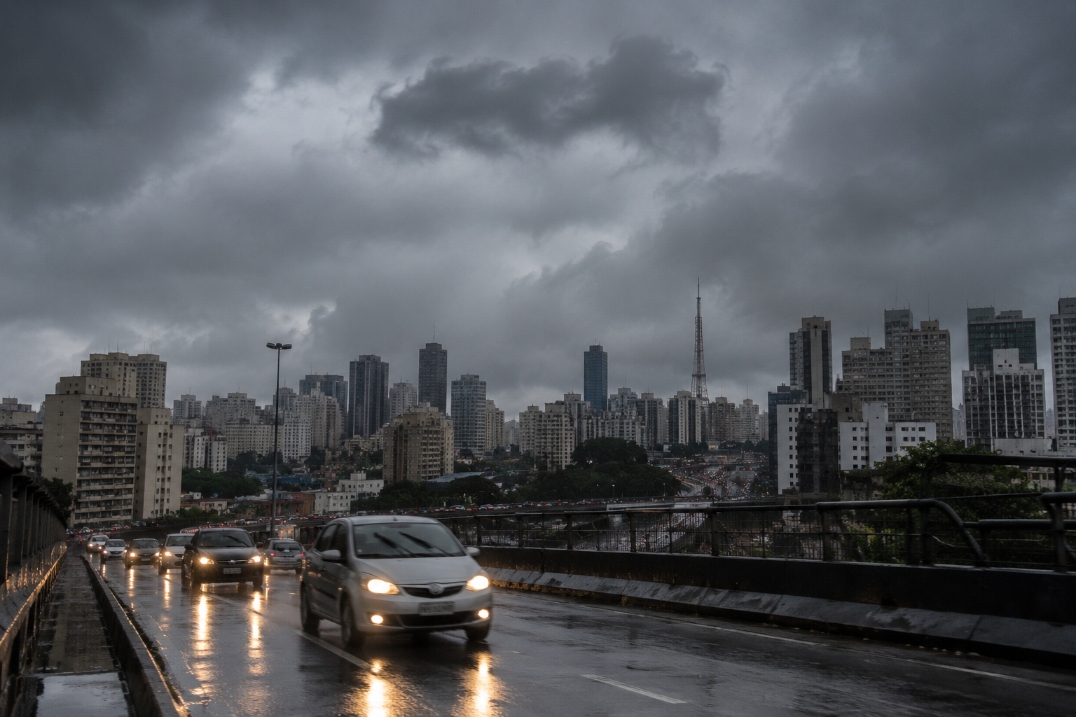 Defesa Civil alerta para temporais isolados e queda de temperatura em São Paulo